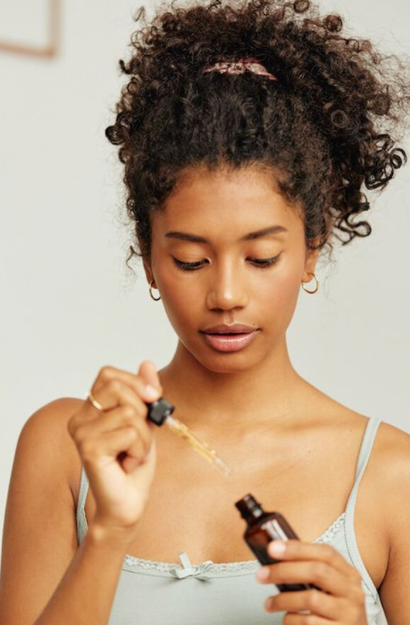 Scalp Care Secrets: How to Maintain a Healthy Scalp for Stronger, Fuller Curls